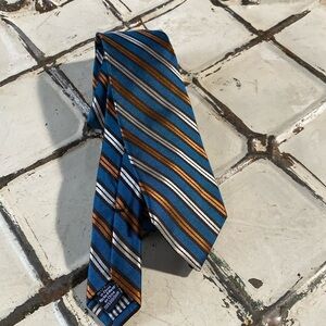 Ben Sherman 100% Silk tie